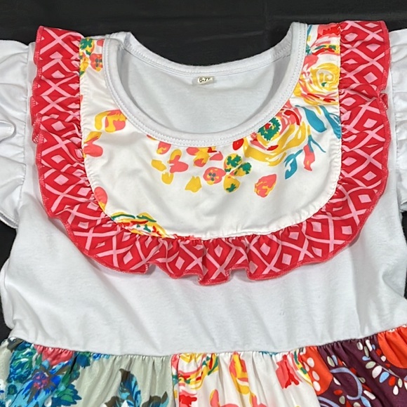 Adorable Girls Multi Colored Dress Size 6-7 - Picture 2 of 7